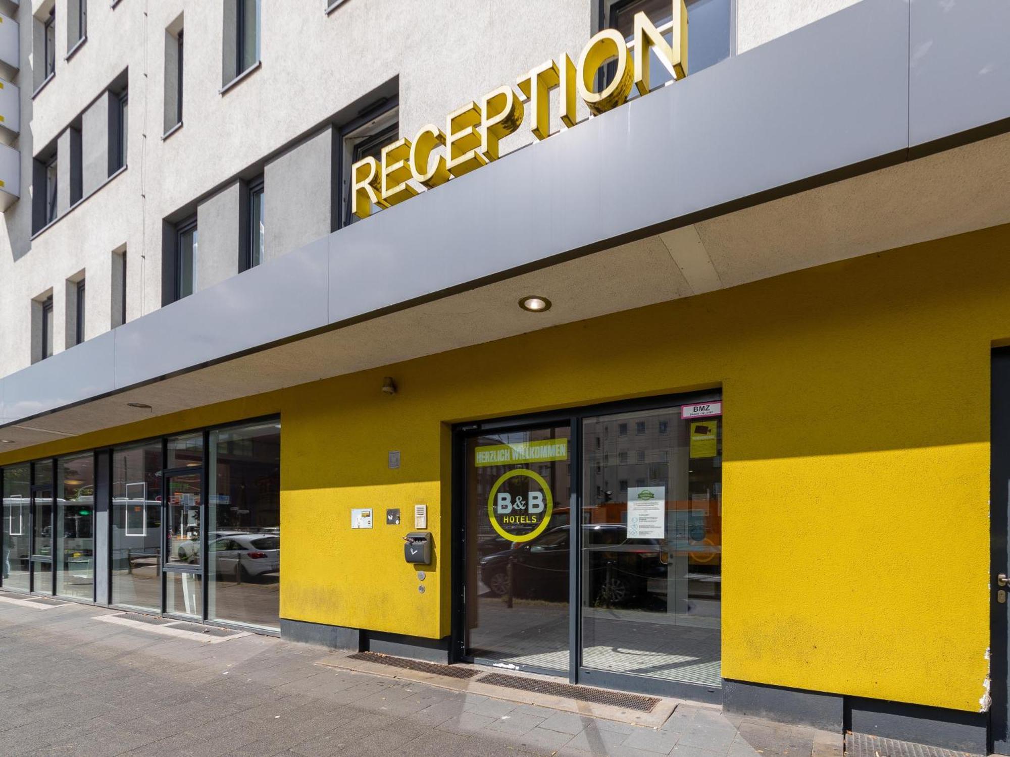 B&B Hotel Duesseldorf-Mitte Exterior foto